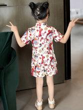 Muatkan imej ke dalam penonton Galeri, Cheongsam Top &amp; Short Pants Traditional Girl&#39;s Chinese Suit
