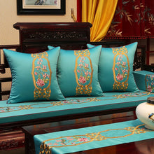 Muatkan imej ke dalam penonton Galeri, Bird &amp; Floral Embroidery Brocade Traditional Chinese Cushion Covers
