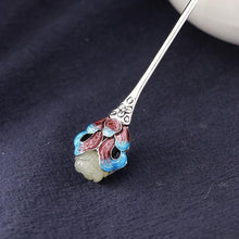 Muatkan imej ke dalam penonton Galeri, Jade &amp; Cloisonne Lotus Designed Sterling Silver Retro Chinese Style Hairpin with Tassel
