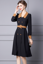 Muatkan imej ke dalam penonton Galeri, Celeste Coat Dress
