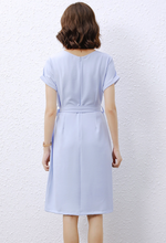 Muatkan imej ke dalam penonton Galeri, Anita&#39;s Soft Blue Dress
