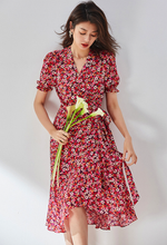 Load image into Gallery viewer, Alicia&#39;s Floral Dress
