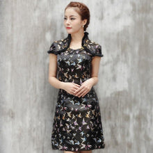 Load image into Gallery viewer, Fur Collar Knee Length Brocade Cheongsam Chinese Dress
