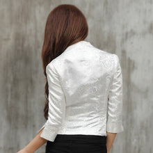 Muatkan imej ke dalam penonton Galeri, 3/4 Sleeve V Neck Brocade Chinese Style Women&#39;s Jacket
