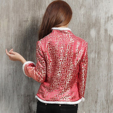 Muatkan imej ke dalam penonton Galeri, Fur Edge Brocade Chinese Style Jacket for Christmas
