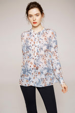 Muatkan imej ke dalam penonton Galeri, 100% Silk Women&#39;s Shirt O Neck Long Sleeves Printed Loose Design Fashion Casual Blouse Shirt
