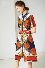 Muatkan imej ke dalam penonton Galeri, 100% Silk Women&#39;s Dresses Turn Down Collar Short Sleeves Sash Belt Floral Printed Fashion Casual Dresses
