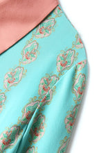 Muatkan imej ke dalam penonton Galeri, 100% Silk Women&#39;s Shirt Turn Down Collar Printed Long Sleeves Fashion Blouse Tops
