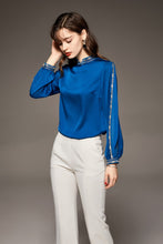 Muatkan imej ke dalam penonton Galeri, 100% Silk Women&#39;s Shirt Vintage Button Stand Collar Long Sleeves Embroidery Elegant Zipper Back Blouse Tops
