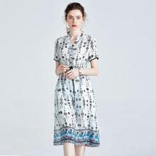 Muatkan imej ke dalam penonton Galeri, 100% Silk Women&#39;s Runway Dresses V Neck Short Sleeves Printed Sash Belt Split Fashion Casual Designer Dresses
