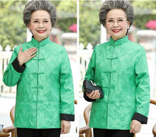 Muatkan imej ke dalam penonton Galeri, Reversible Silk Blend Auspicious Pattern Women&#39;s Chinese Jacket
