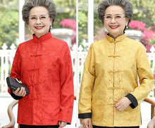 Muatkan imej ke dalam penonton Galeri, Reversible Silk Blend Auspicious Pattern Women&#39;s Chinese Jacket
