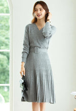 Muatkan imej ke dalam penonton Galeri, Ari Knit Dress
