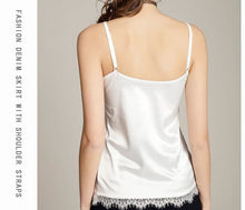 Muatkan imej ke dalam penonton Galeri, Summer Silk Tank Top V Neck Womens  Lace Crop Tops
